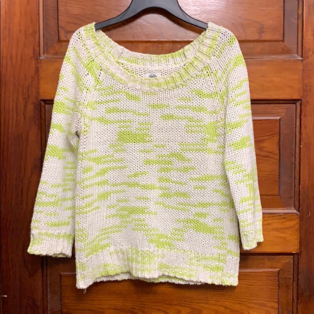 American Eagle green white 3/4 sleeve sweater